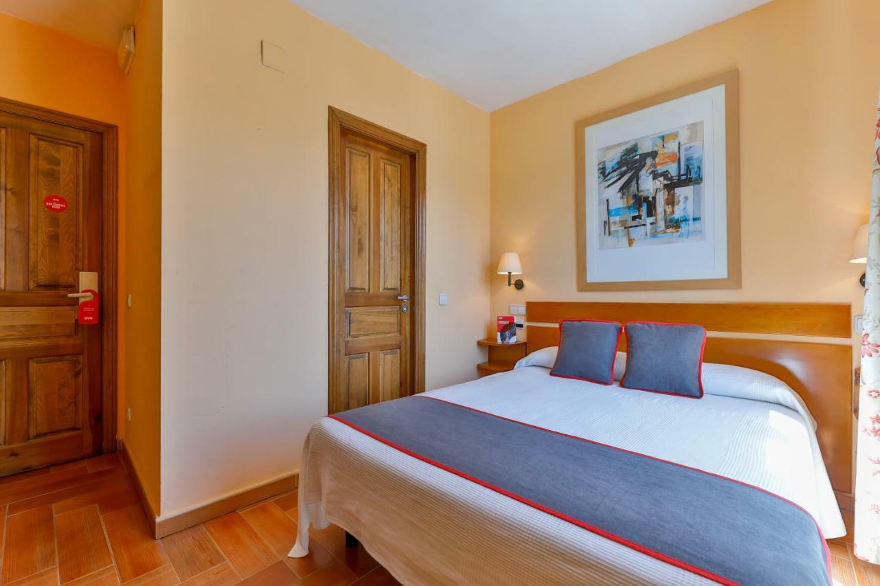 Casa Rural La Chata By Vivere Stays Valsain Eksteriør billede