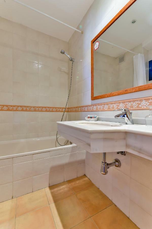 Casa Rural La Chata By Vivere Stays Valsain Eksteriør billede